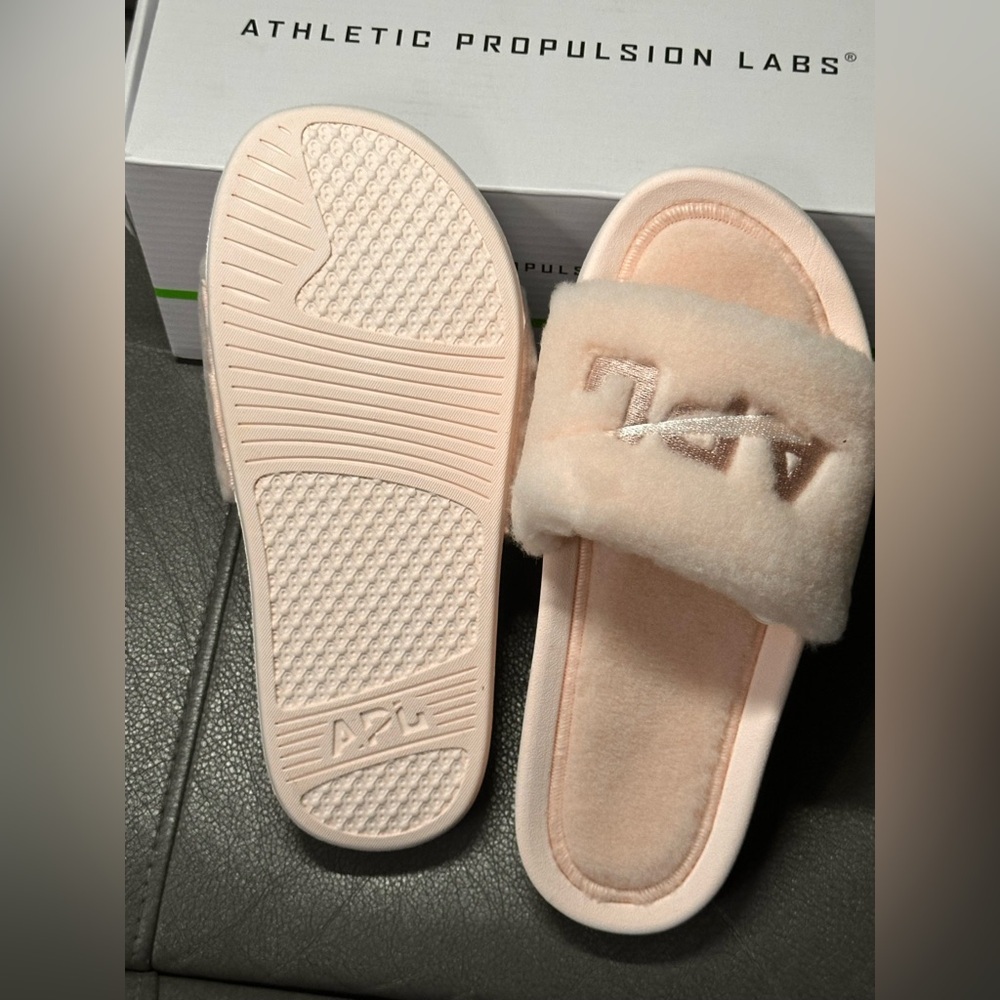 Athletic Propulsion Labs (APL) Women's Shearling Slides in pink - Picture 3 of 5